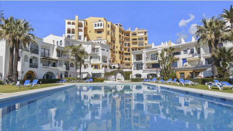 Apartment Build: Creating Modern Living Spaces with InmoLux Group